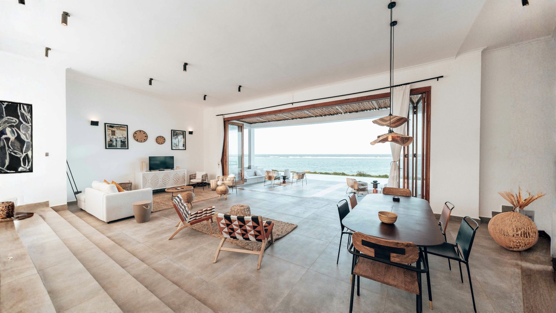 BIG 5 Dubai Header .